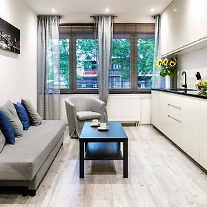 apartamenty-zamoyskiego.zakopanehotels.org/